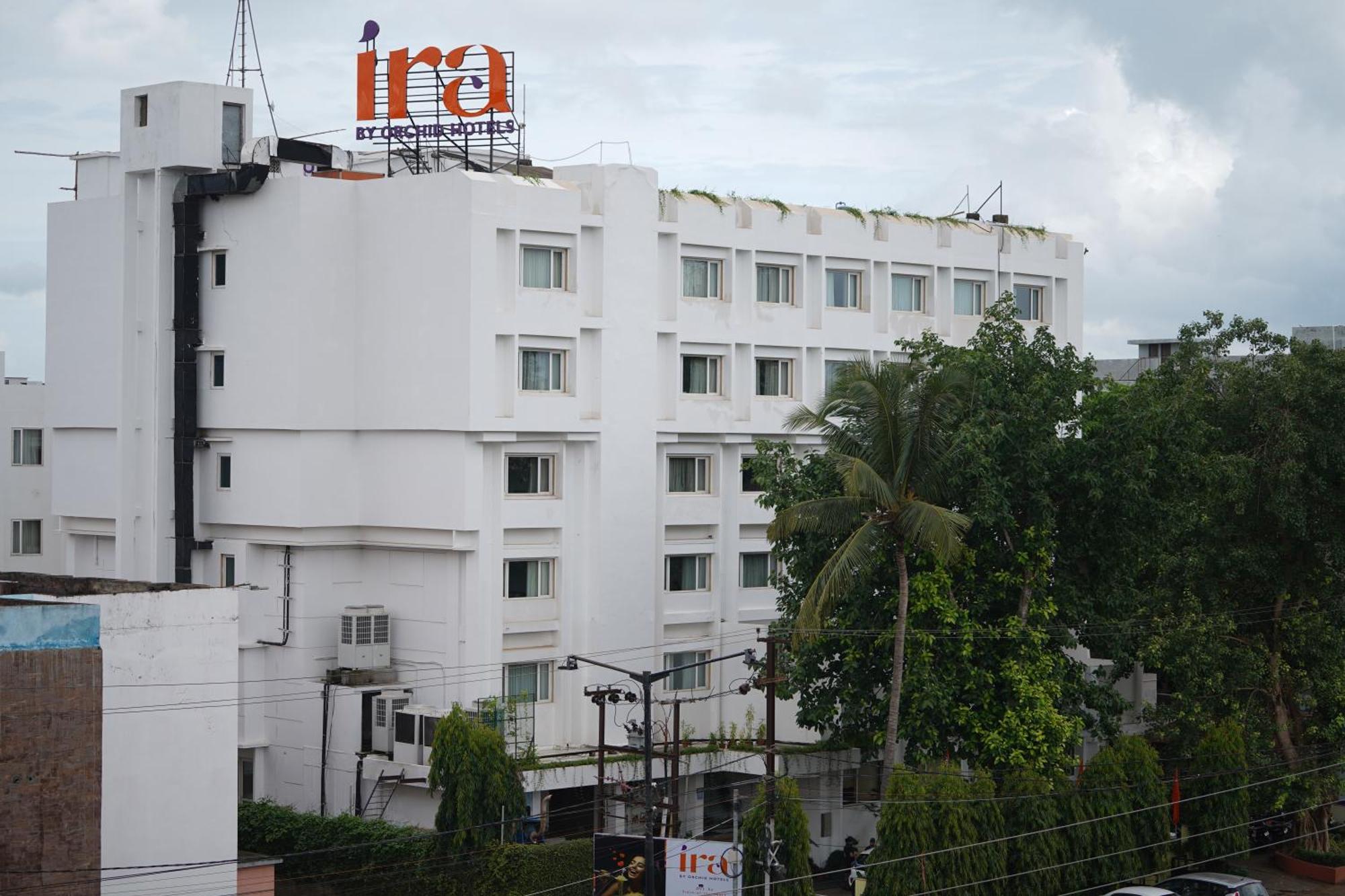Ira By Orchid Bhubaneswar Hotel Buitenkant foto
