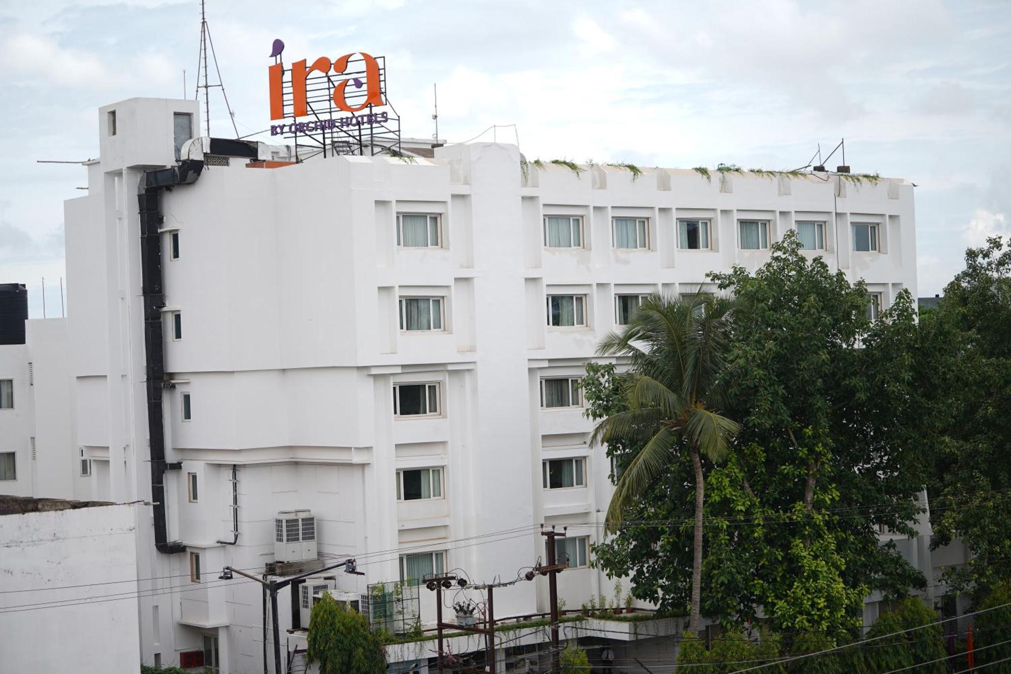 Ira By Orchid Bhubaneswar Hotel Buitenkant foto